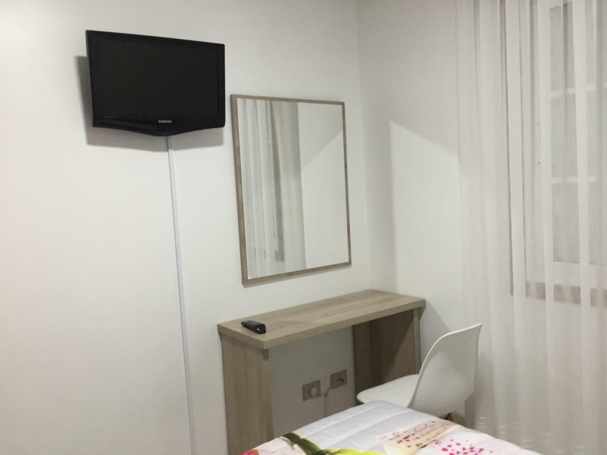 Affittacamere Casa Estrella Tebra Esterno foto